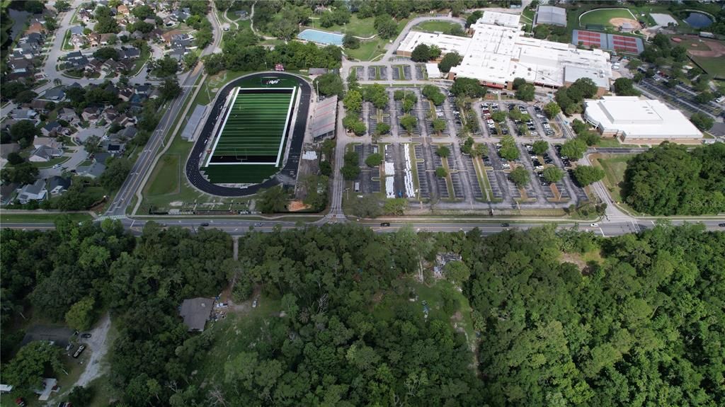 待售: $799,000 (15.18 acres)