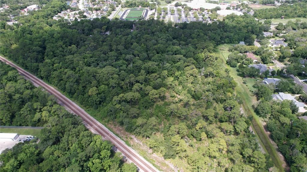 待售: $799,000 (15.18 acres)