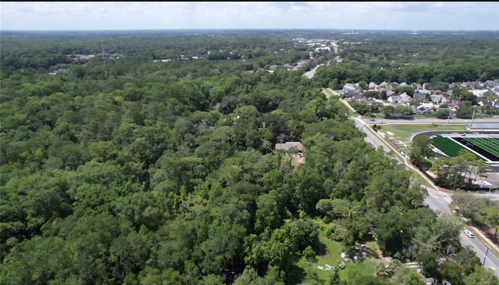 待售: $799,000 (15.18 acres)