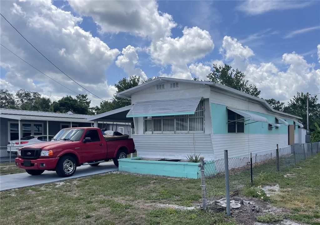 Недавно продано: $97,900 (2 спален, 1 ванн, 684 Квадратных фут)