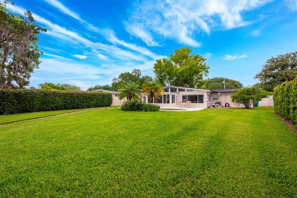 For Sale: $835,000 (3 beds, 2 baths, 2237 Square Feet)