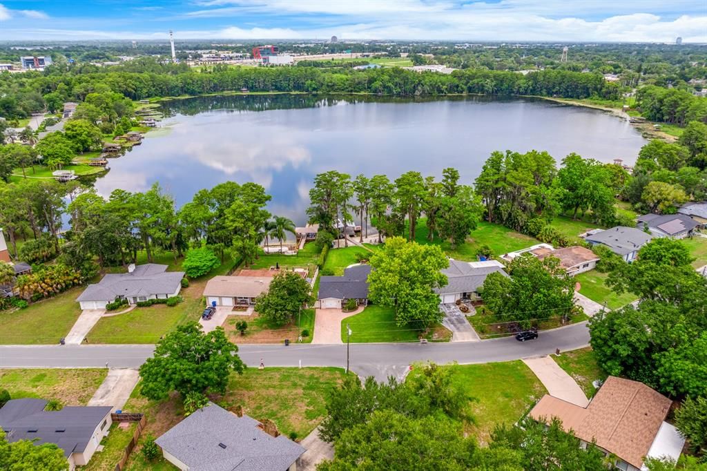 For Sale: $835,000 (3 beds, 2 baths, 2237 Square Feet)