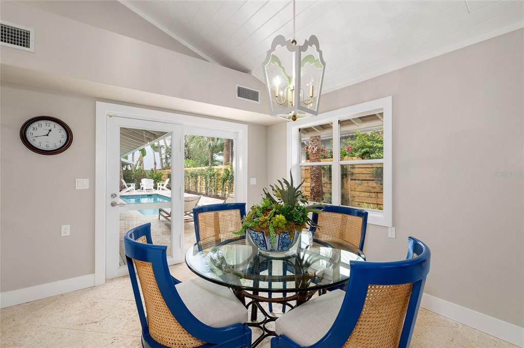 For Sale: $4,995,000 (3 beds, 2 baths, 2049 Square Feet)