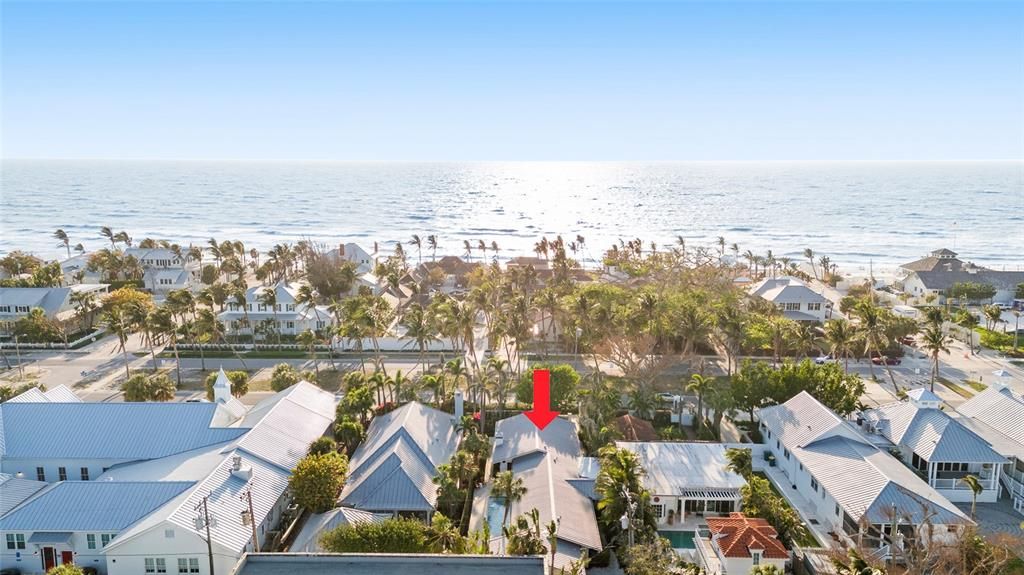 For Sale: $4,995,000 (3 beds, 2 baths, 2049 Square Feet)