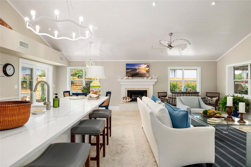 For Sale: $4,995,000 (3 beds, 2 baths, 2049 Square Feet)