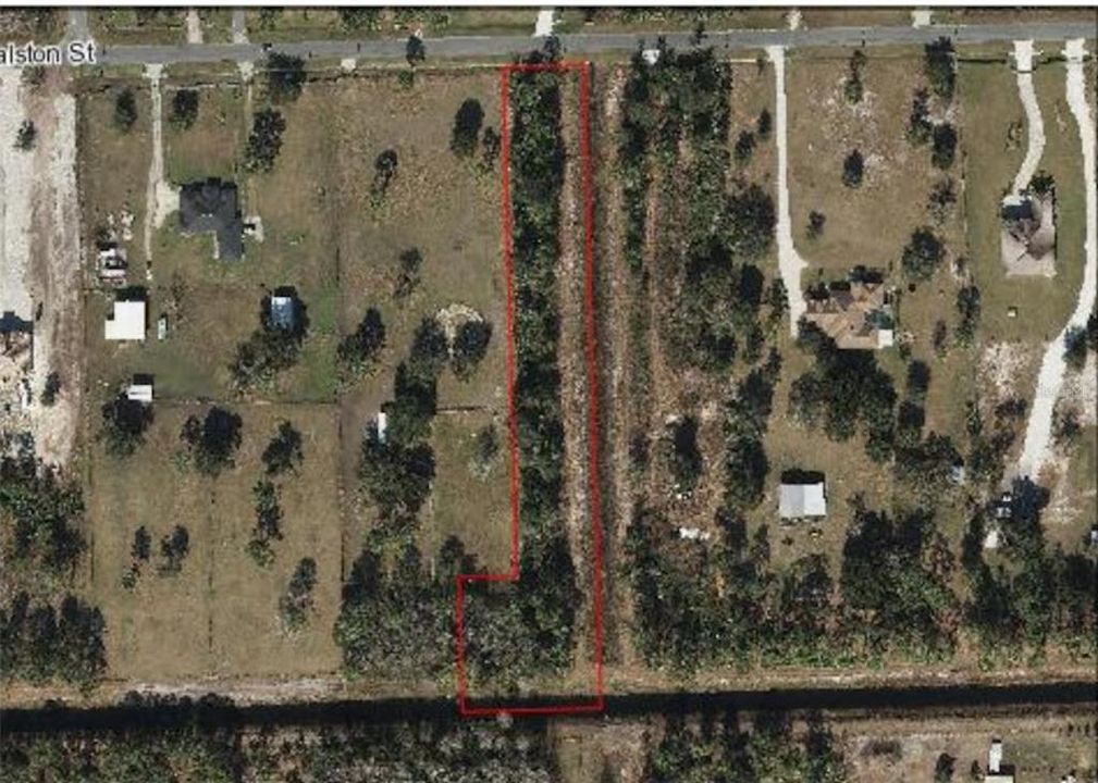 На продажу: $134,900 (2.31 acres)