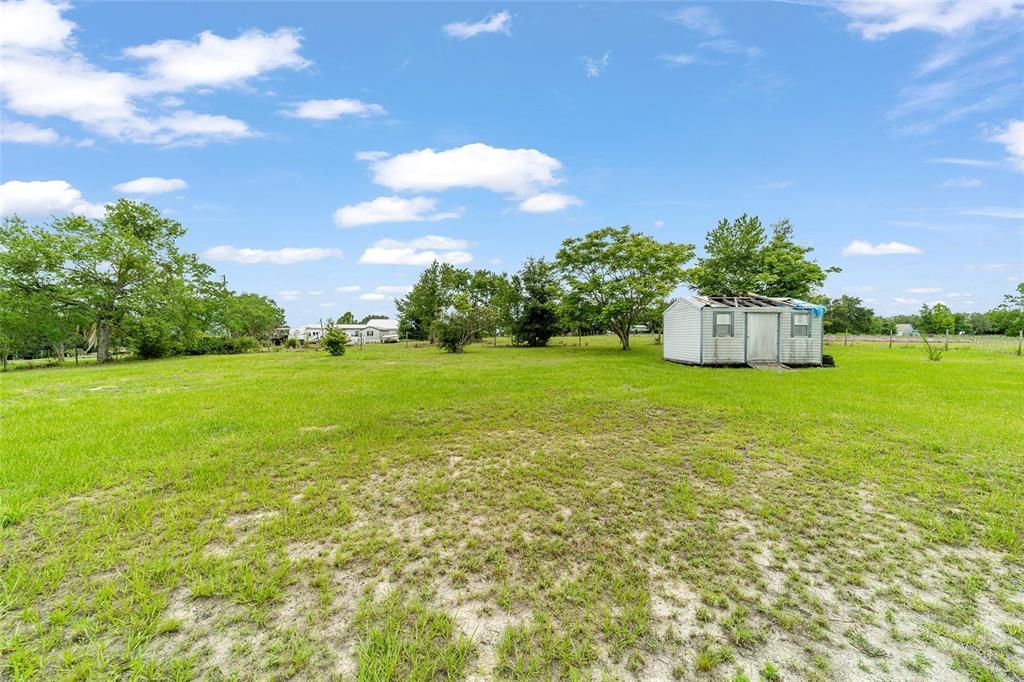 Под контрактом: $279,500 (3 спален, 2 ванн, 1094 Квадратных фут)