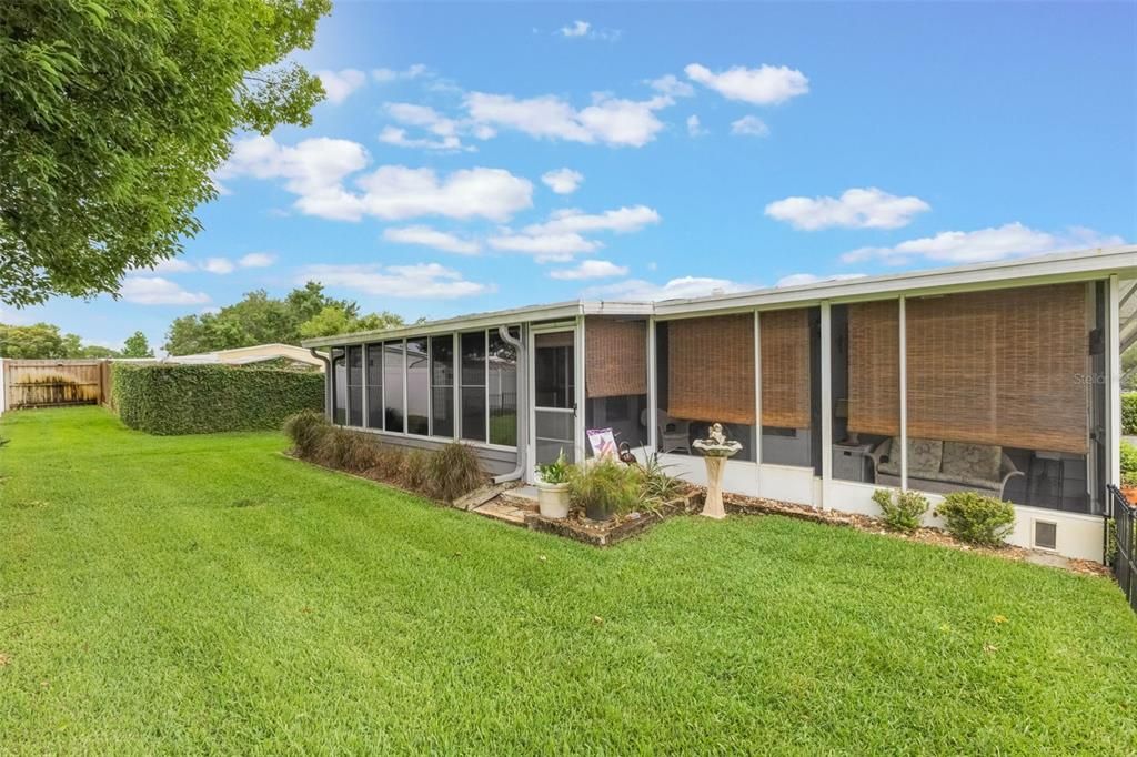 Active With Contract: $249,900 (2 beds, 2 baths, 1374 Square Feet)