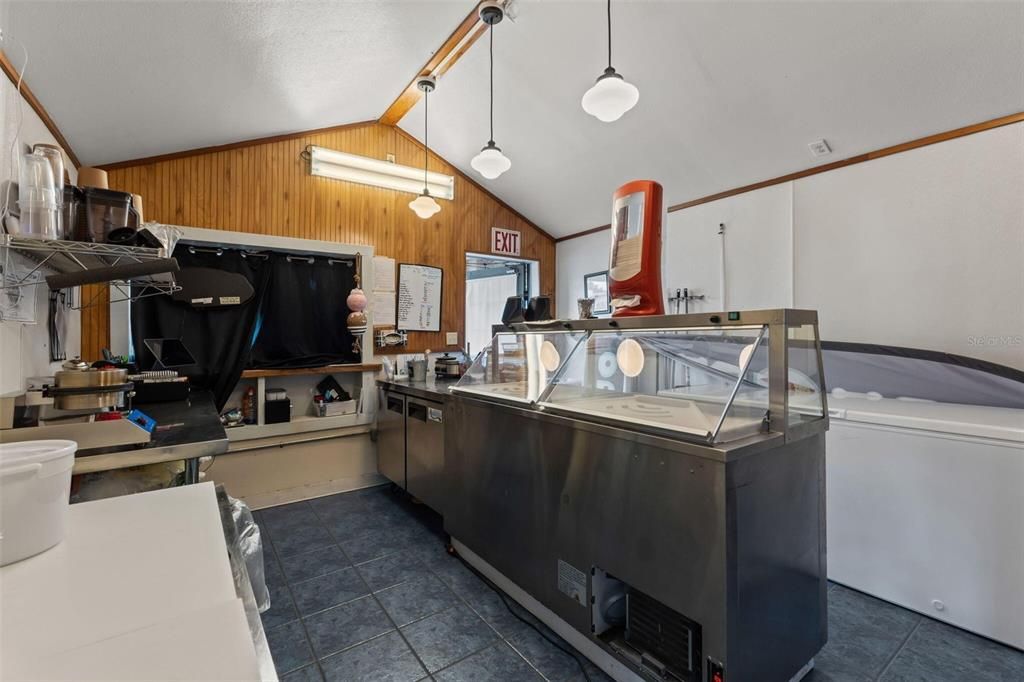 待售: $1,199,000 (3 贝兹, 2 浴室, 2142 平方英尺)