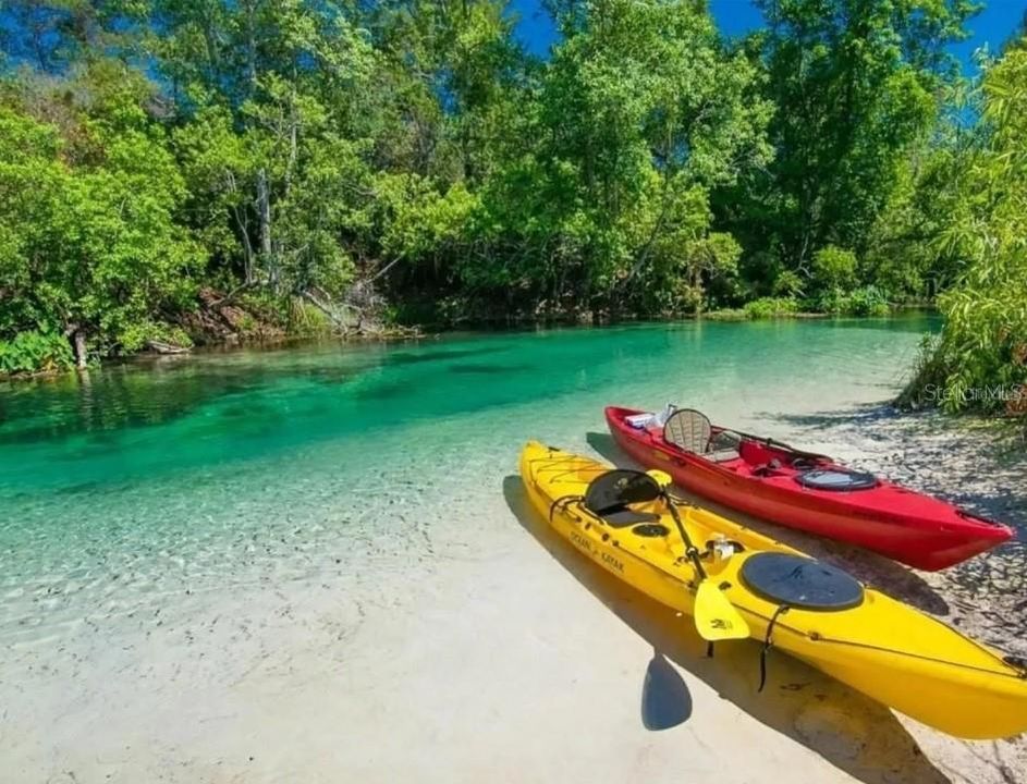 待售: $70,000 (0.68 acres)