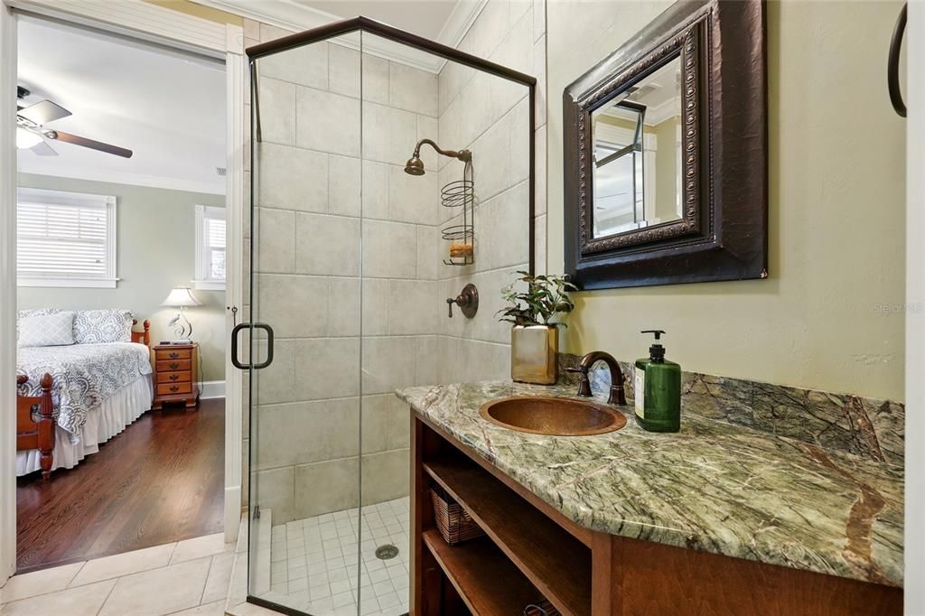 For Sale: $1,795,000 (5 beds, 6 baths, 5943 Square Feet)