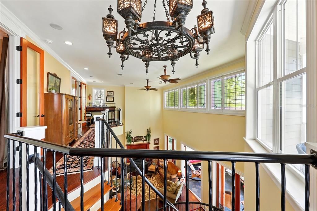 For Sale: $1,795,000 (5 beds, 6 baths, 5943 Square Feet)