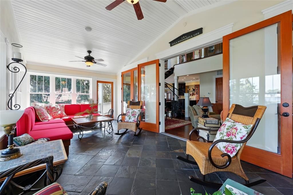 For Sale: $1,795,000 (5 beds, 6 baths, 5943 Square Feet)