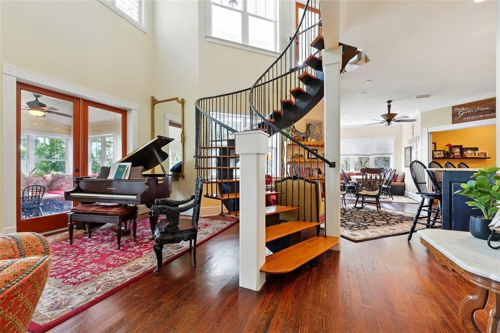 For Sale: $1,795,000 (5 beds, 6 baths, 5943 Square Feet)