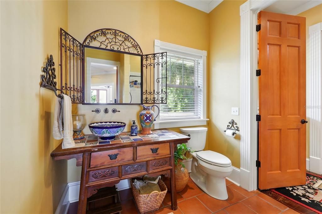 For Sale: $1,795,000 (5 beds, 6 baths, 5943 Square Feet)