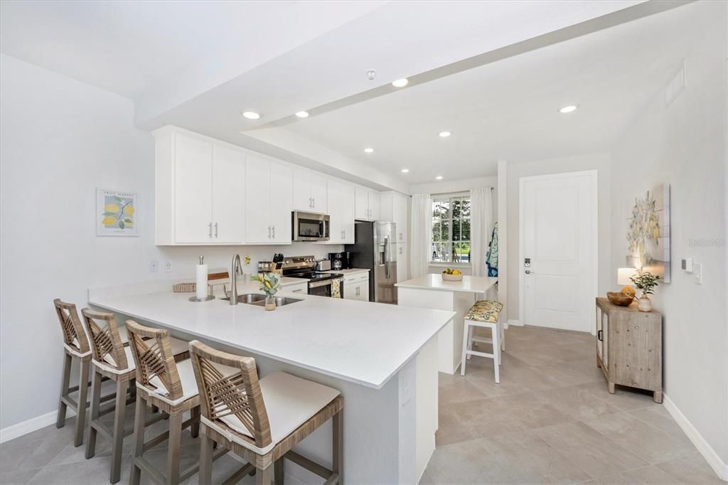 В аренду: $2,250 (2 спален, 2 ванн, 1120 Квадратных фут)