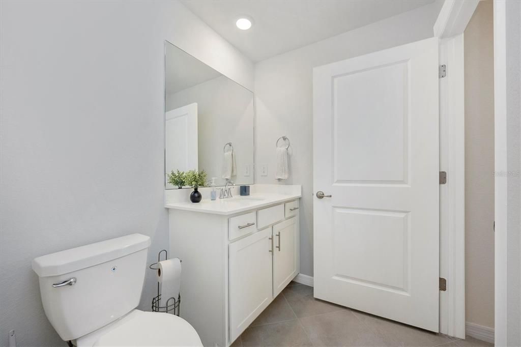 В аренду: $2,250 (2 спален, 2 ванн, 1120 Квадратных фут)