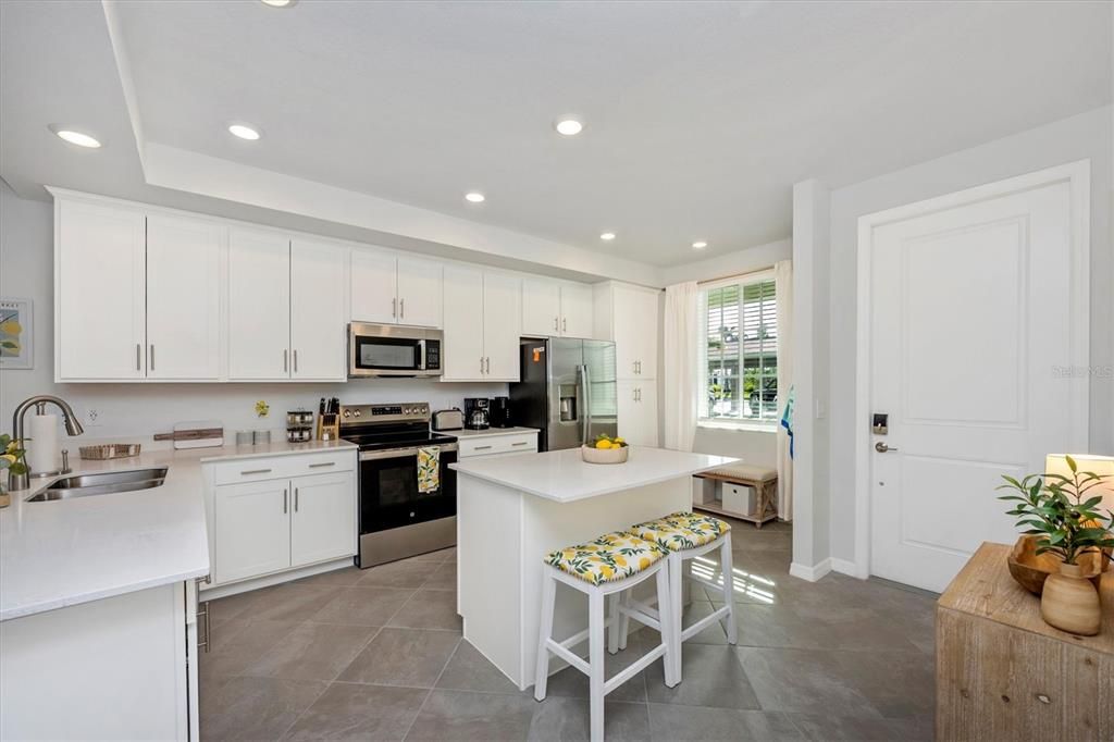 В аренду: $2,250 (2 спален, 2 ванн, 1120 Квадратных фут)