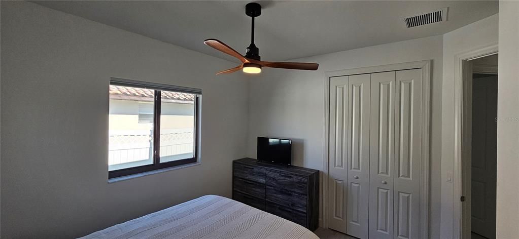 For Rent: $5,400 (3 beds, 2 baths, 1679 Square Feet)