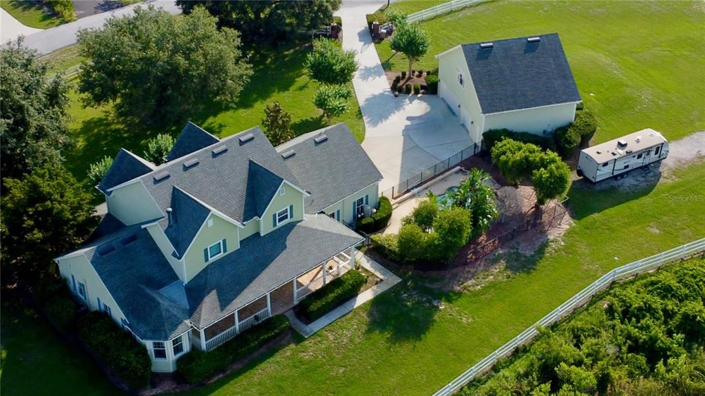 Recently Sold: $1,100,000 (5 beds, 4 baths, 4371 Square Feet)