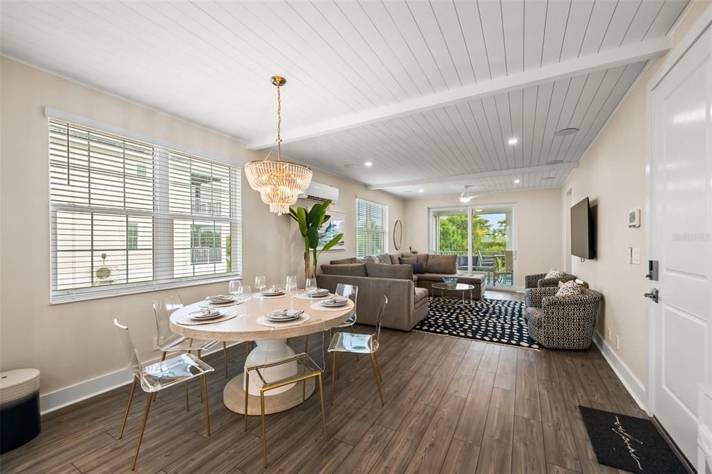 待售: $1,675,000 (3 贝兹, 2 浴室, 1678 平方英尺)