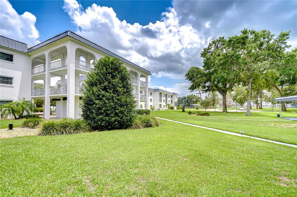 На продажу: $90,000 (1 спален, 1 ванн, 720 Квадратных фут)