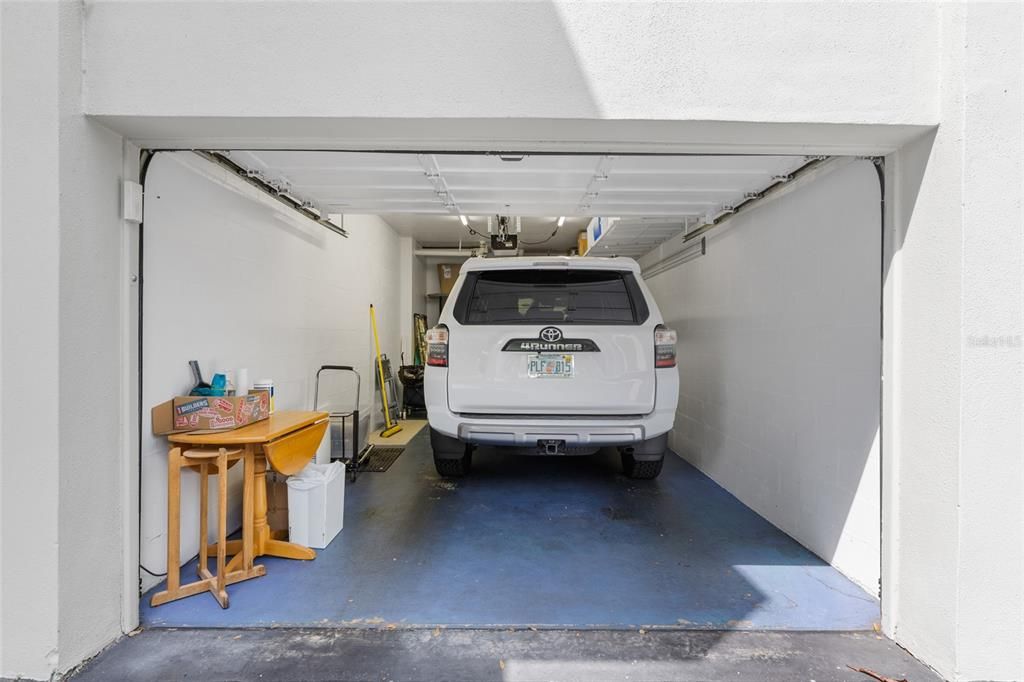 Activo con contrato: $240,000 (3 camas, 2 baños, 1558 Pies cuadrados)