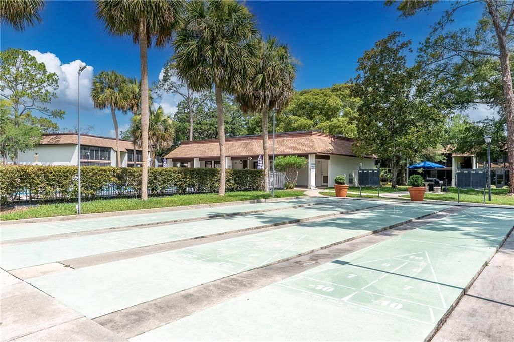 待售: $103,000 (2 贝兹, 2 浴室, 1035 平方英尺)