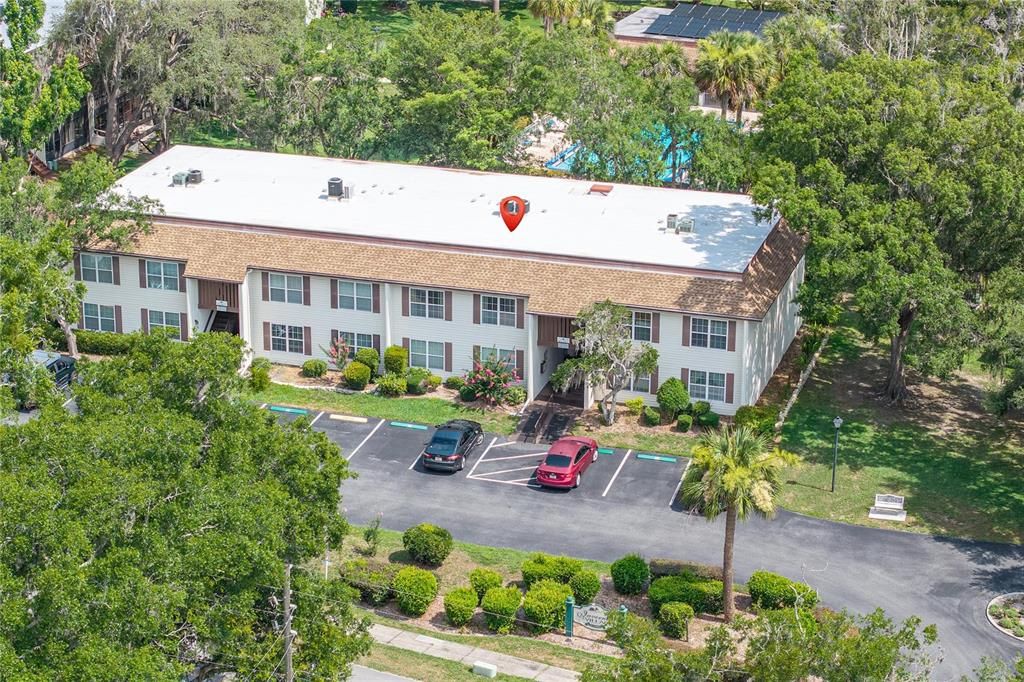 待售: $103,000 (2 贝兹, 2 浴室, 1035 平方英尺)