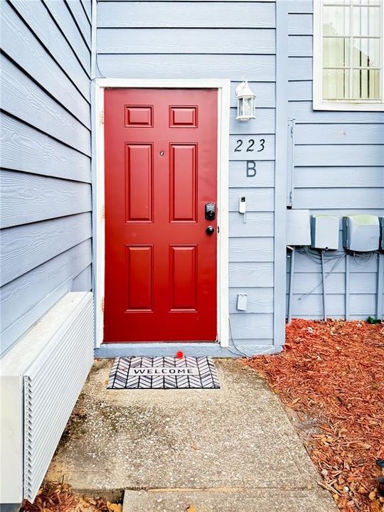 Recently Rented: $2,100 (3 beds, 2 baths, 1888 Square Feet)