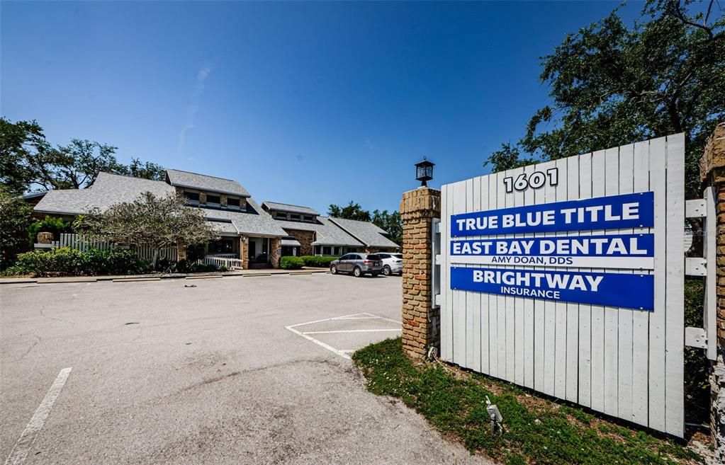 Activo con contrato: $790,000 (0 camas, 0 baños, 3760 Pies cuadrados)