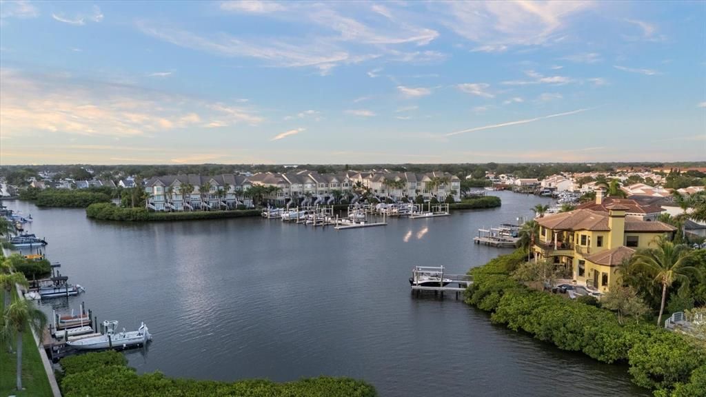 En Venta: $2,690,000 (3 camas, 3 baños, 3669 Pies cuadrados)