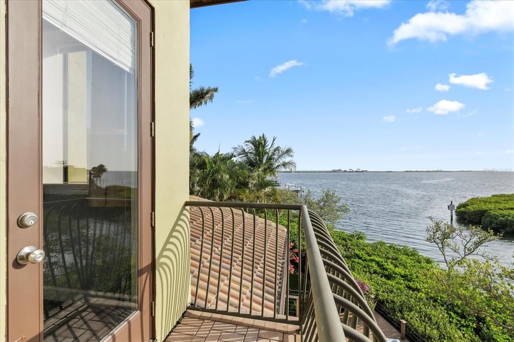 En Venta: $2,690,000 (3 camas, 3 baños, 3669 Pies cuadrados)