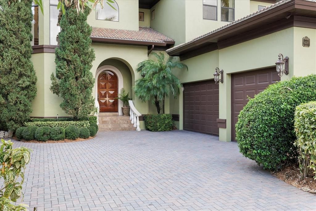 En Venta: $2,690,000 (3 camas, 3 baños, 3669 Pies cuadrados)