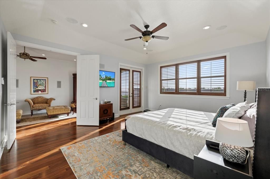 En Venta: $2,690,000 (3 camas, 3 baños, 3669 Pies cuadrados)