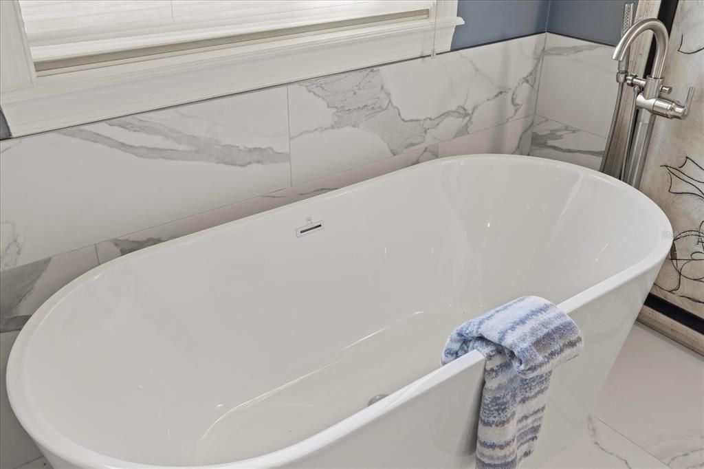 En Venta: $2,690,000 (3 camas, 3 baños, 3669 Pies cuadrados)