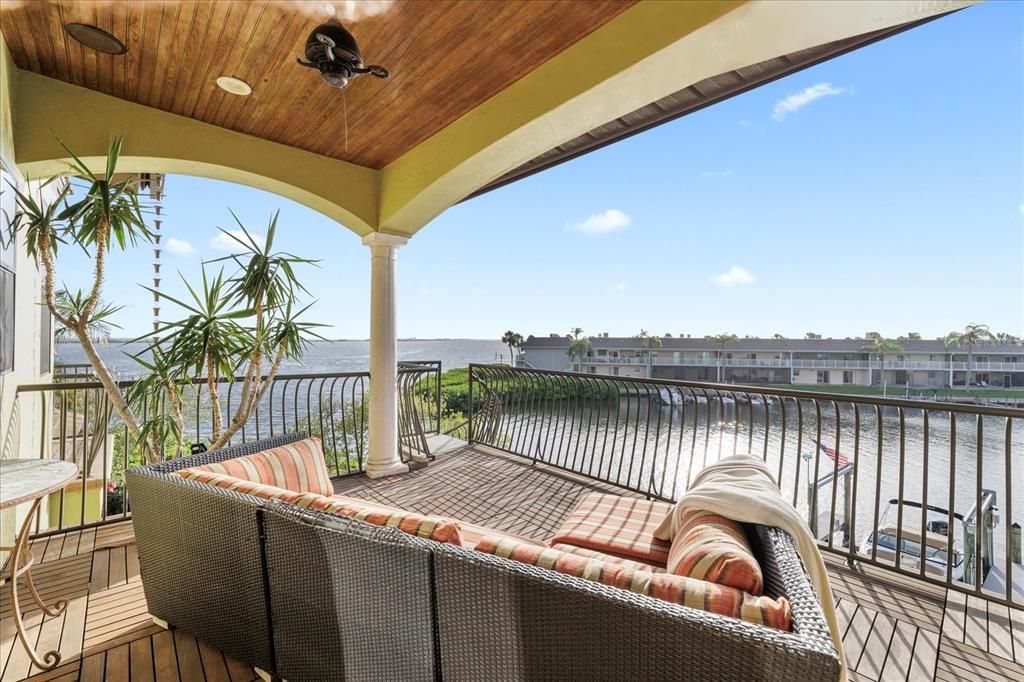 En Venta: $2,690,000 (3 camas, 3 baños, 3669 Pies cuadrados)