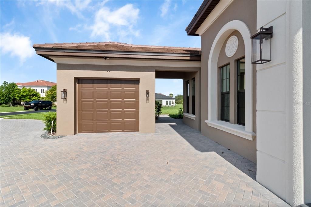 For Sale: $1,200,000 (4 beds, 4 baths, 3547 Square Feet)