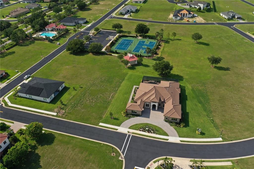 For Sale: $1,200,000 (4 beds, 4 baths, 3547 Square Feet)