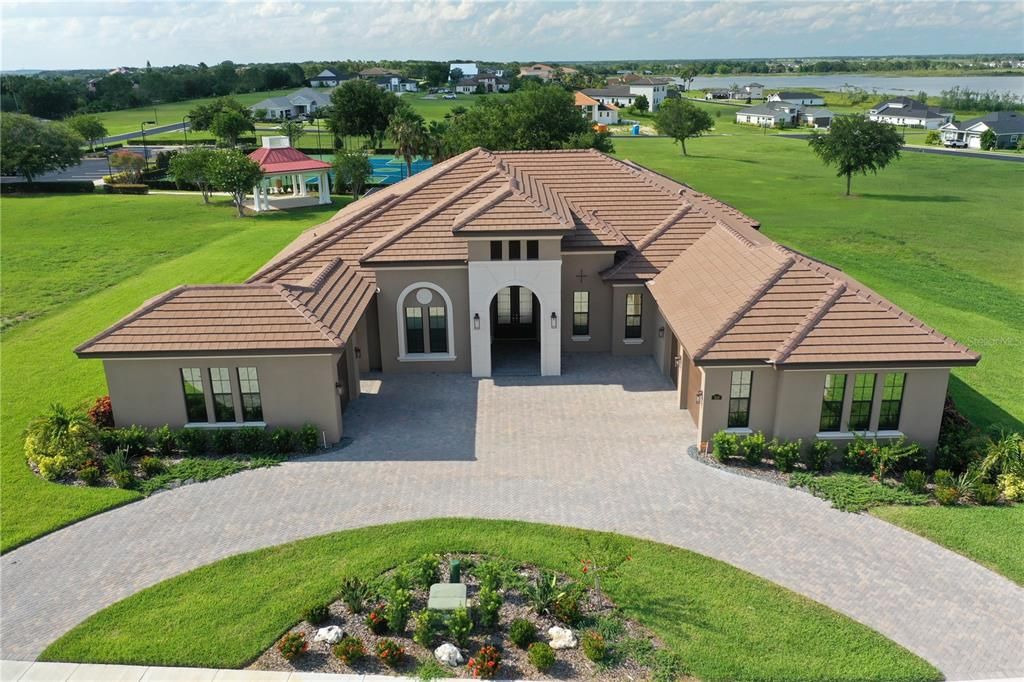 For Sale: $1,200,000 (4 beds, 4 baths, 3547 Square Feet)