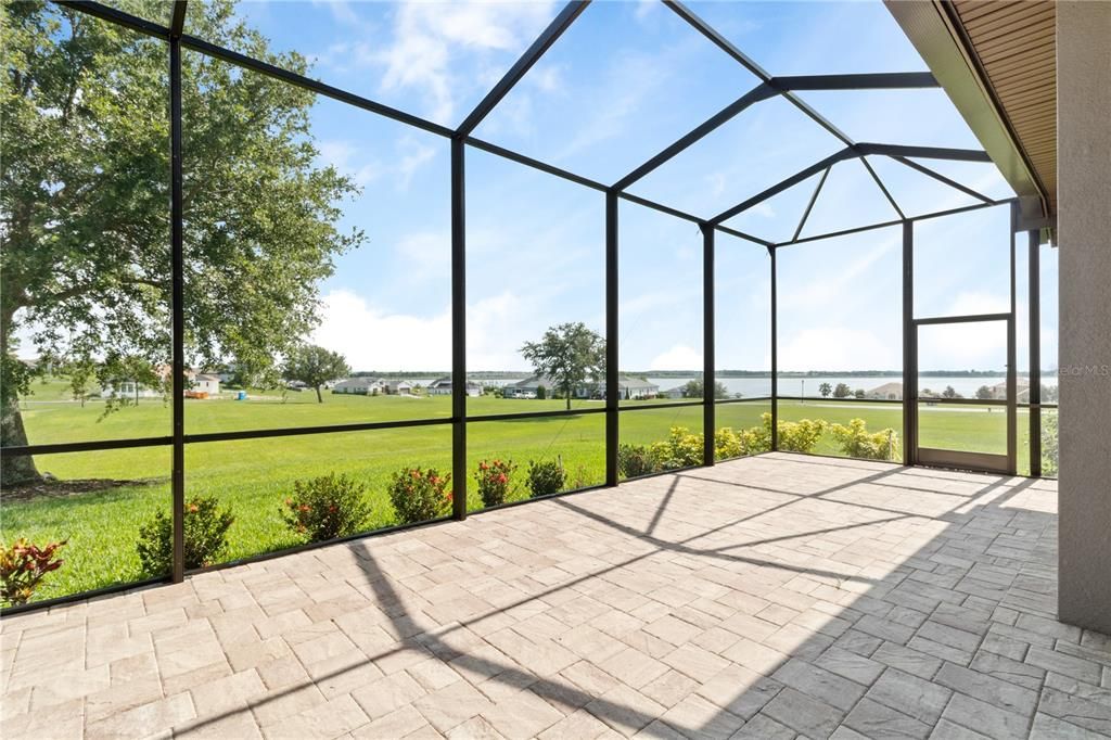 For Sale: $1,200,000 (4 beds, 4 baths, 3547 Square Feet)