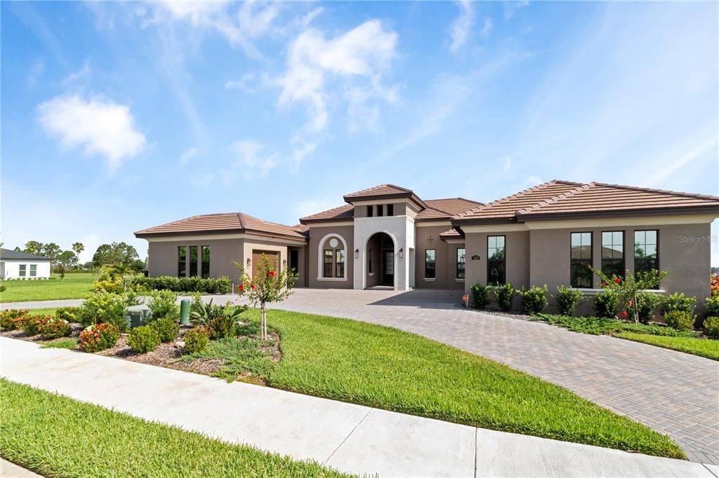 For Sale: $1,200,000 (4 beds, 4 baths, 3547 Square Feet)