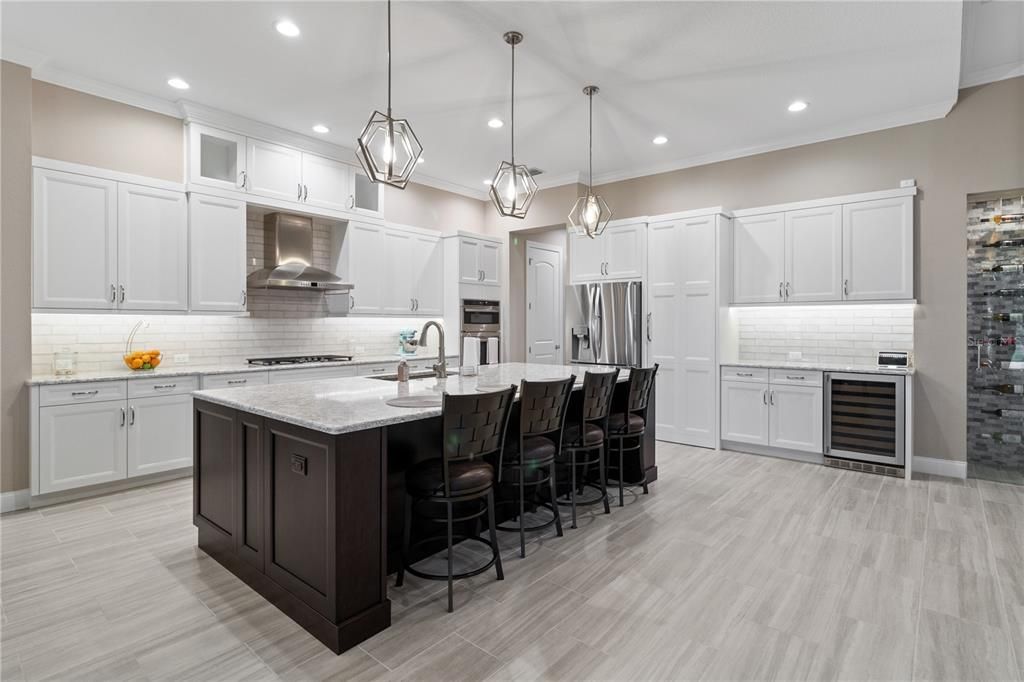 For Sale: $1,200,000 (4 beds, 4 baths, 3547 Square Feet)