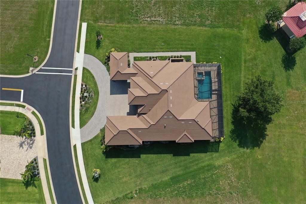 For Sale: $1,200,000 (4 beds, 4 baths, 3547 Square Feet)