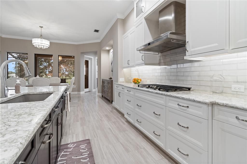 For Sale: $1,200,000 (4 beds, 4 baths, 3547 Square Feet)