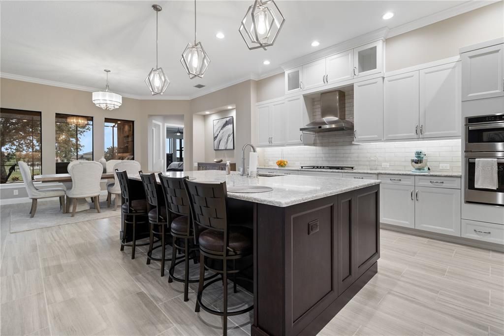 For Sale: $1,200,000 (4 beds, 4 baths, 3547 Square Feet)