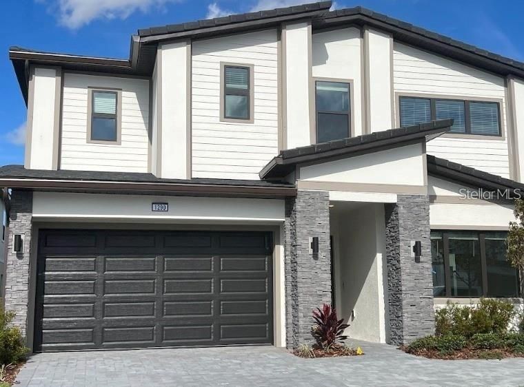 最近售出: $1,650,000 (12 贝兹, 11 浴室, 5055 平方英尺)