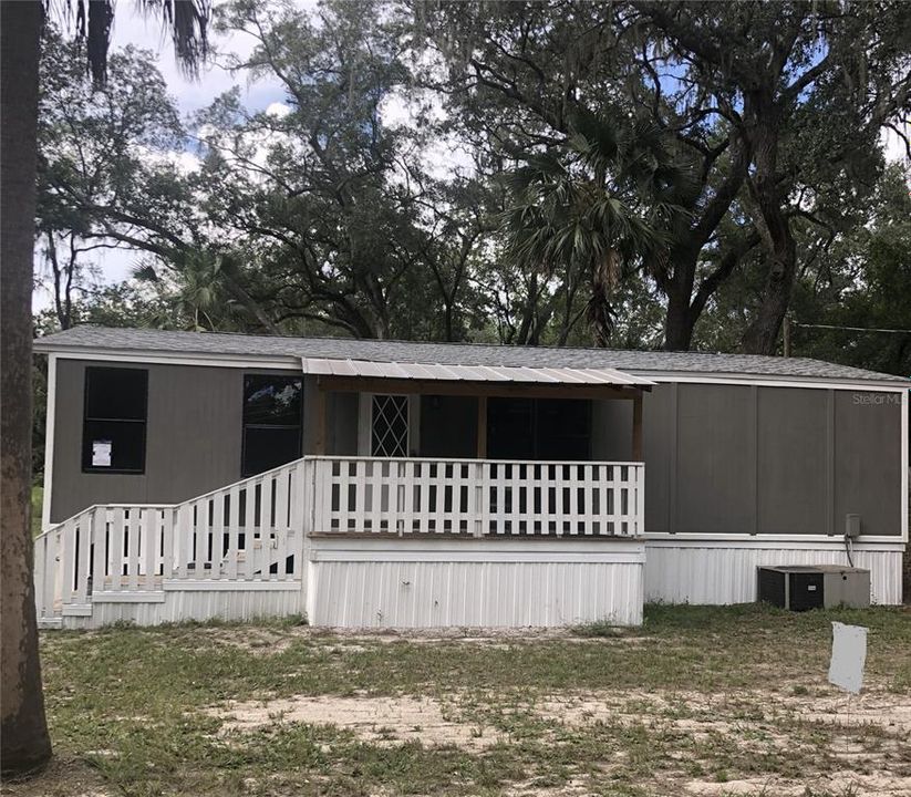 For Sale: $118,900 (3 beds, 2 baths, 960 Square Feet)