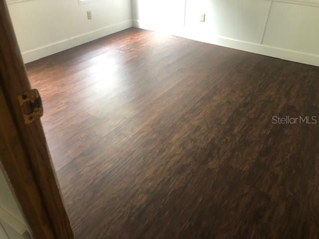 For Sale: $118,900 (3 beds, 2 baths, 960 Square Feet)