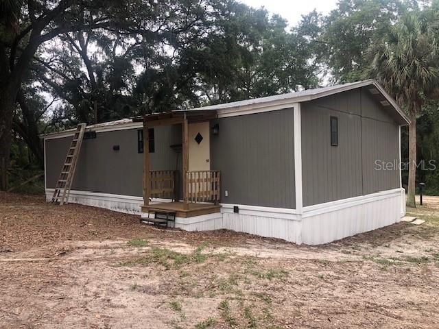 For Sale: $118,900 (3 beds, 2 baths, 960 Square Feet)